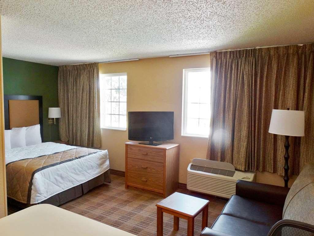 Extended Stay America Suites - Boston - Peabody Room photo