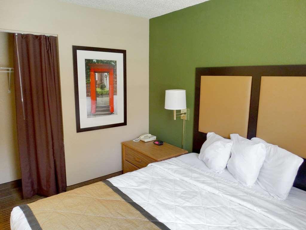Extended Stay America Suites - Boston - Peabody Room photo